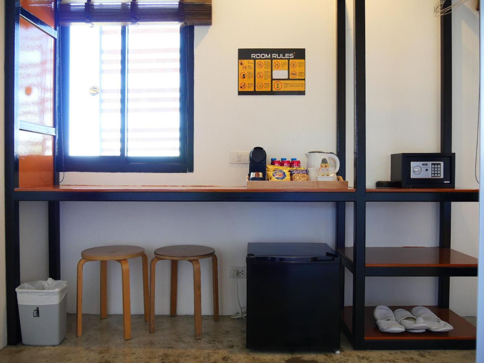 Book A Bed Poshtel - Sha Plus Phuket Kültér fotó