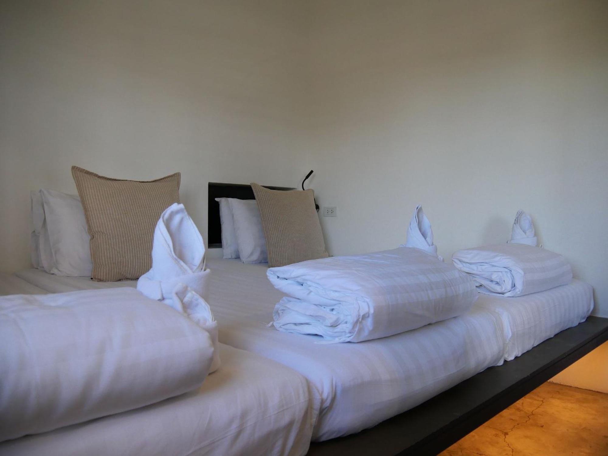 Book A Bed Poshtel - Sha Plus Phuket Kültér fotó